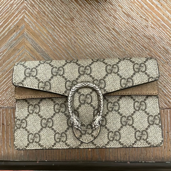Gucci Super Mini Dionysus - Picture 1 of 7